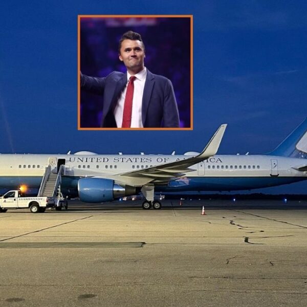 Cuerpo de Charlie Kirk será trasladado a Phoenix en el Air Force Two