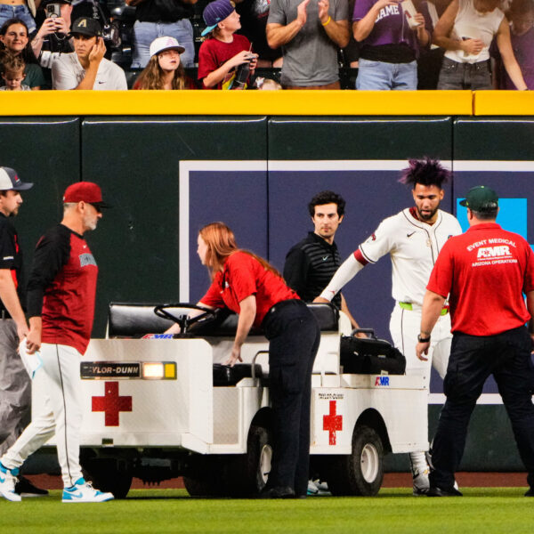 Duro golpe a los D-backs, Lourdes Gurriel Jr. con seria lesión