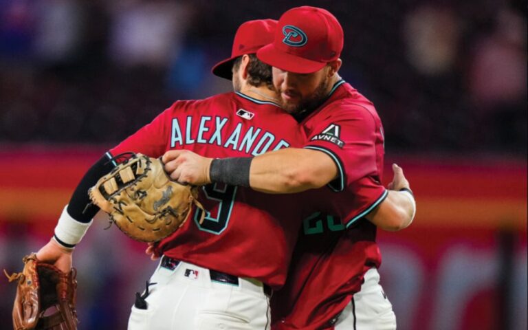 D-backs entran al último mes de la temporada con muy pocas esperanzas