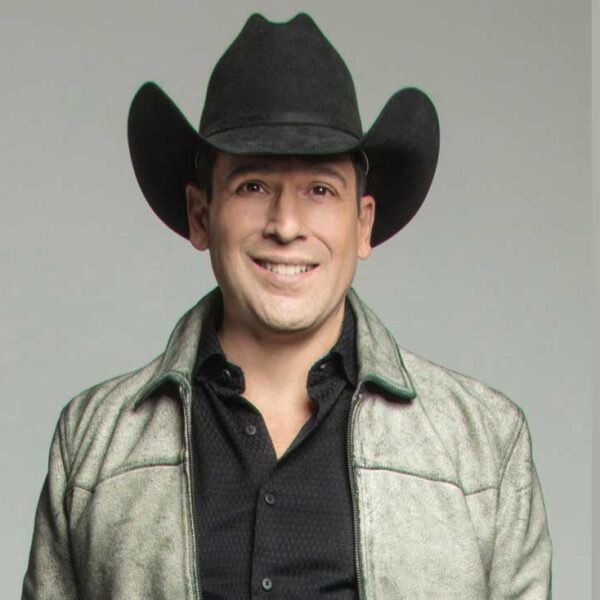 Bobby Pulido de cantante al Congreso