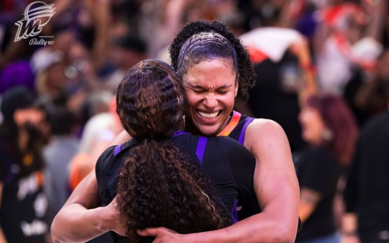 Phoenix Mercury va por su cuarto título al pasar a la final de la WNBA