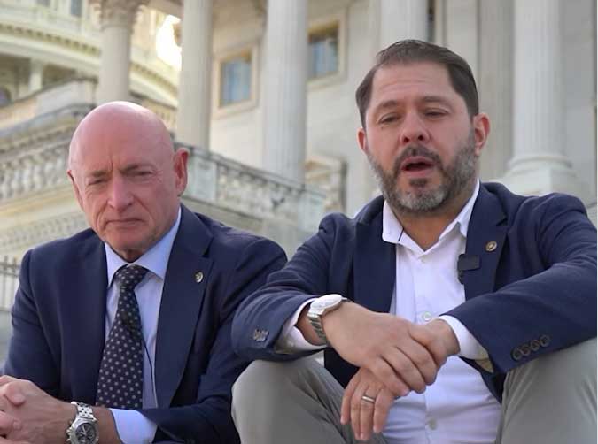Mienten sobre los indocumentados, no reciben atención médica: Gallego…