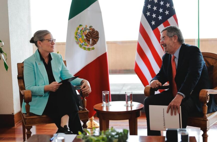 Cooperación en era de incertidumbre: Karie Hobbs visita México