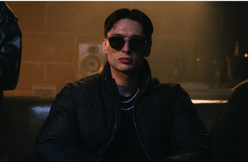 Peso Pluma continúa forjando su historia en la música mexicana