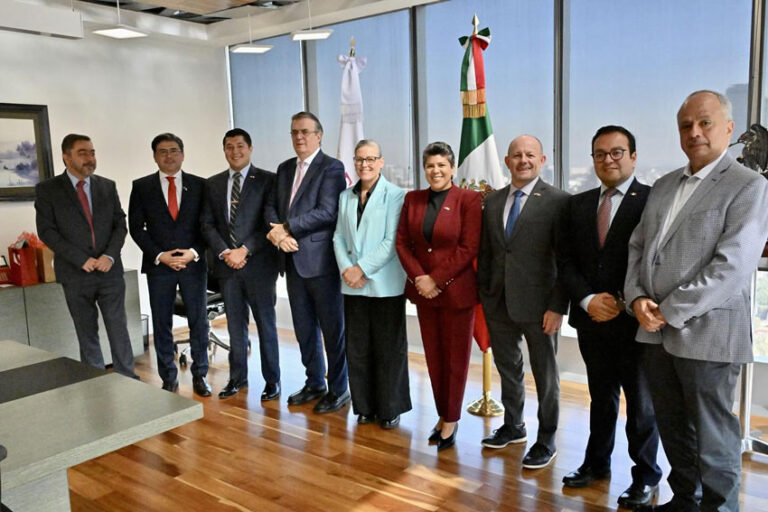 Arizona y México en misión clave ante revisión del T-MEC