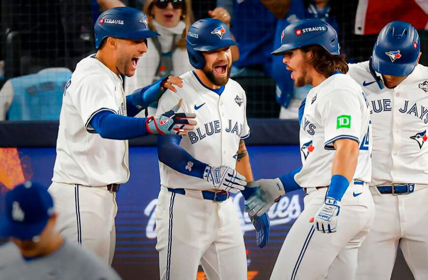 Blue Jays pega primero en la Serie Mundial