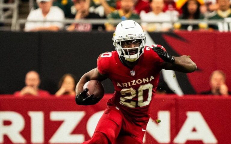 El drama de los Cardinals: ¿deben cambiar de mariscal de campo?