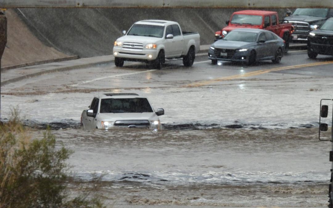 Alerta: Huracán Priscila provocará lluvias e inundaciones en Phoenix