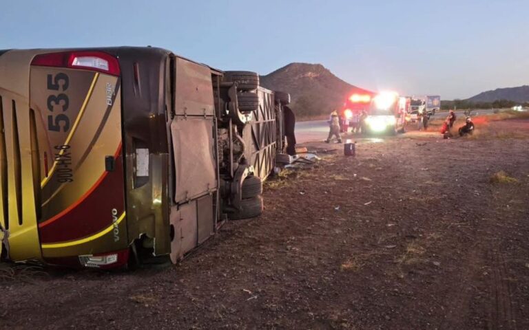 Accidente en autobús Tufesa en Sonora deja 7 muertos y 24 heridos