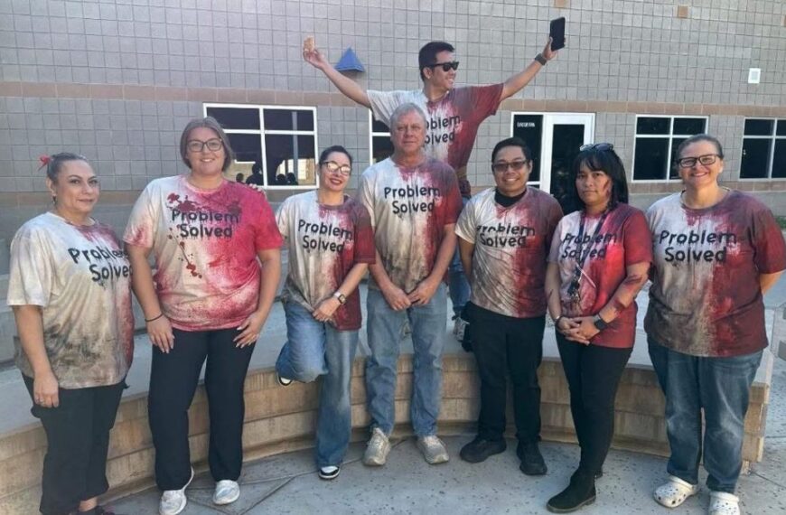 Fanáticos MAGA acosan a maestros de Arizona por disfraz de Halloween