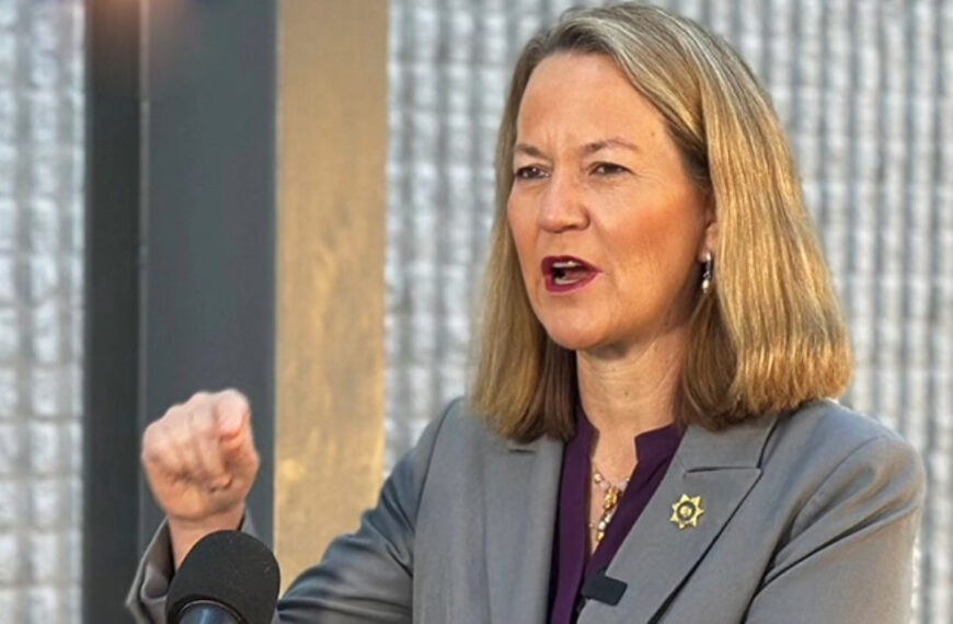 Juez federal bloquea los intentos para retirar beneficios de alimentos