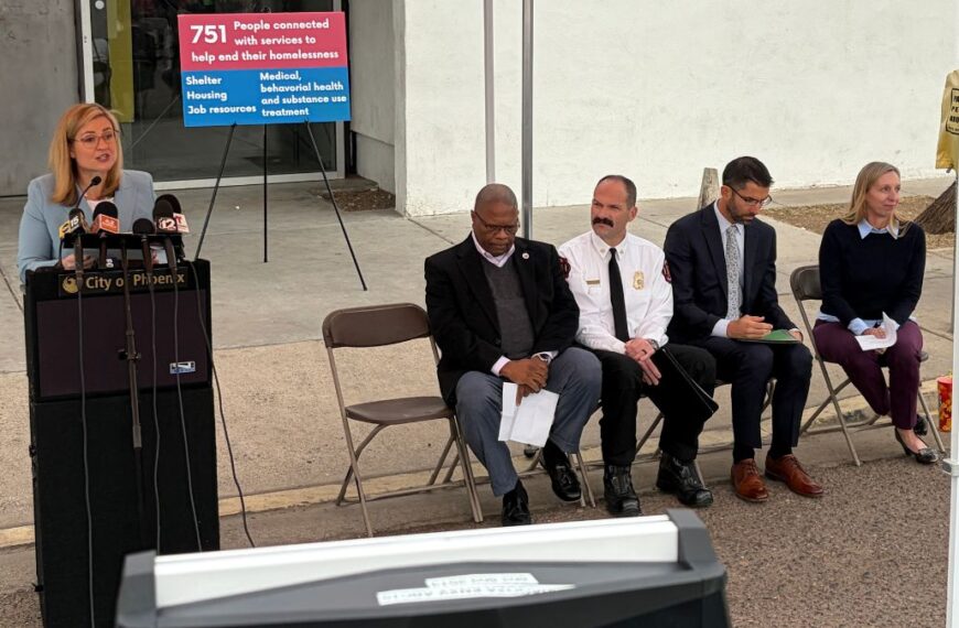 Bajan muertes por calor este 2025 en Phoenix tras esfuerzo de alcaldesa