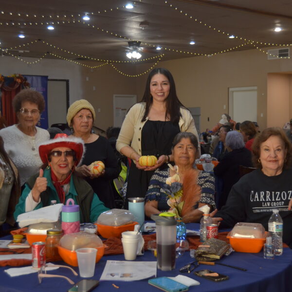 Música, pavo y familia: Casa de Primavera celebra el Día de Acción de Gracias