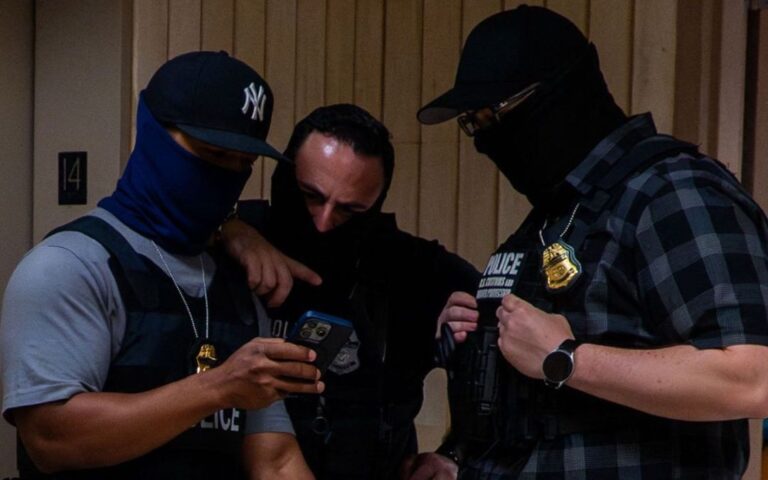 ICE violenta a ciudadanos: Aumentan casos de abuso de autoridad