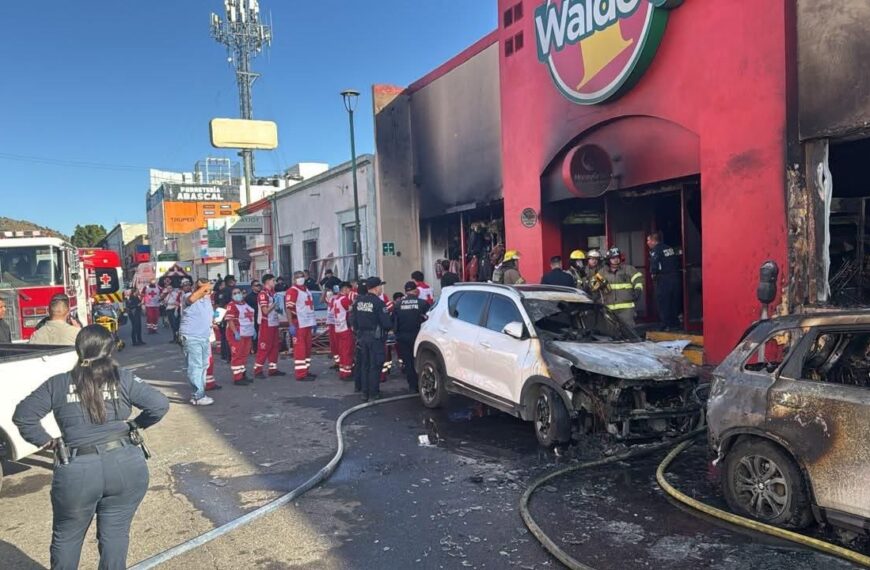 Incendio en Waldo’s de Hermosillo cobra la vida de 23 personas