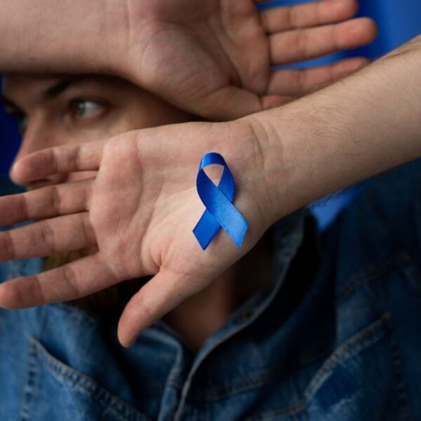 Concientizan a hombres contra cáncer en el mes de salud masculina