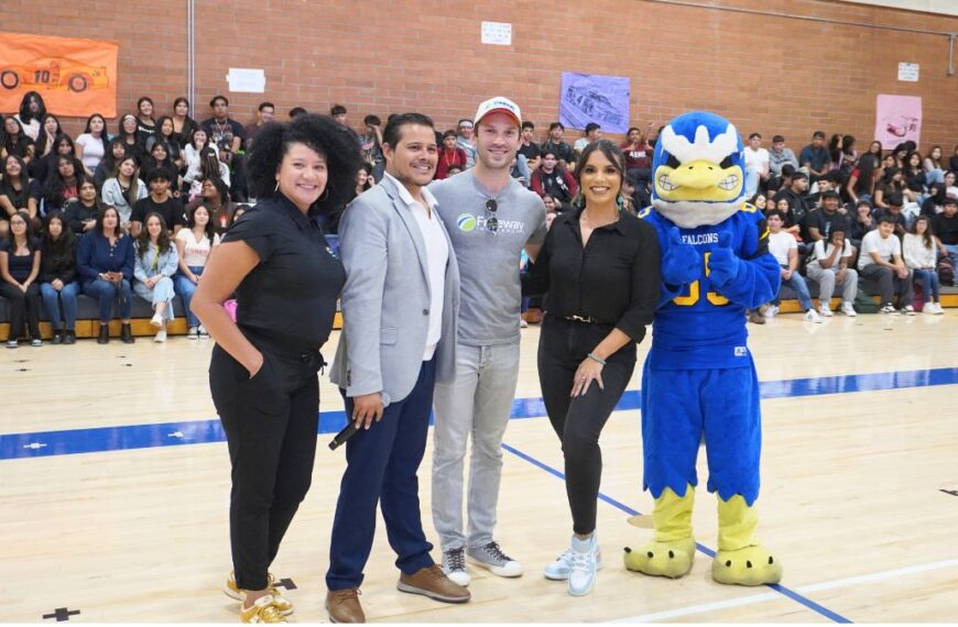 ‘No es suerte, es trabajo y dedicación’: Daniel Suárez, piloto de NASCAR