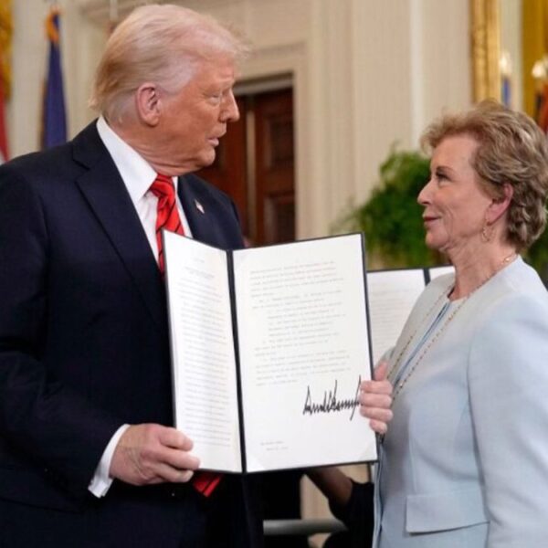 Inicia desmantelamiento del Departamento de Educación