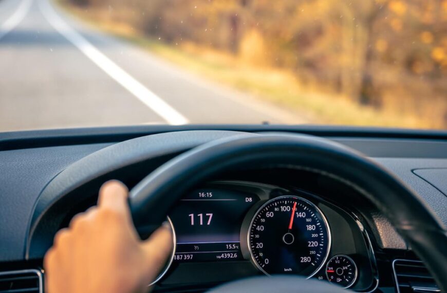 Proponen limitadores de velocidad en Arizona para evitar accidentes