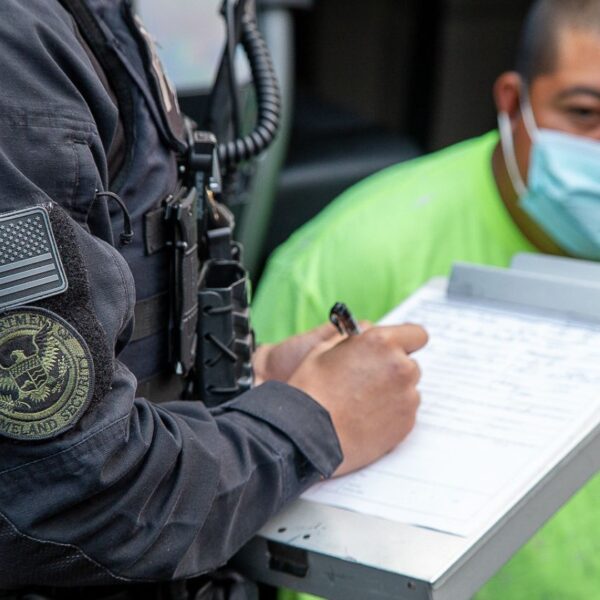 Deportaciones masivas de Trump dejan sillas vacías esta Navidad