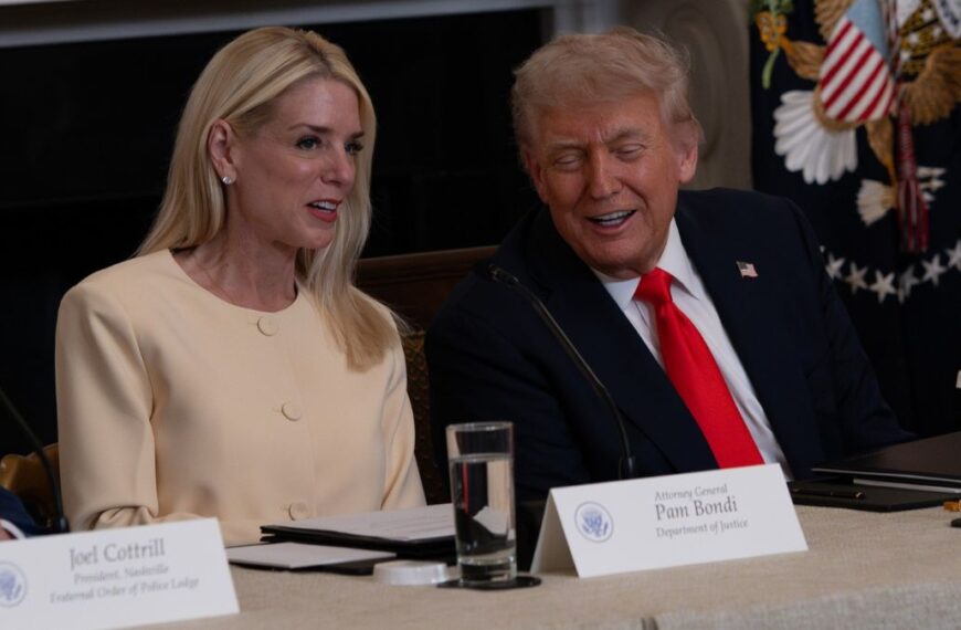 Juez autoriza la liberación de los archivos del caso Jeffrey Epstein