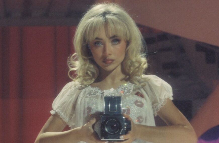 Sabrina Carpenter explota contra Trump por usar su canción en video de ICE