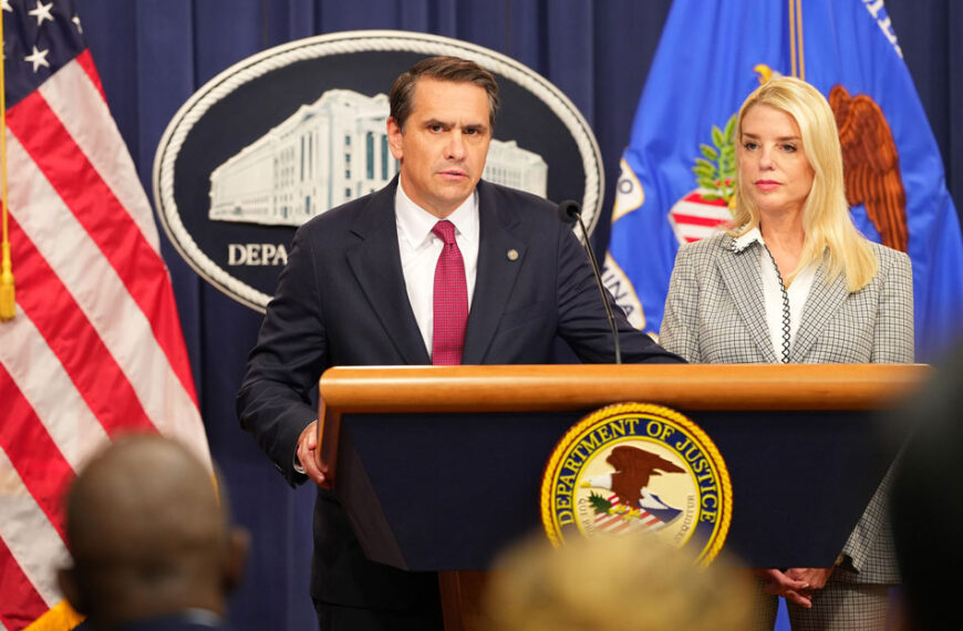 Libera Departamento de Justicia parte de los Archivos de Jeffrey Epstein