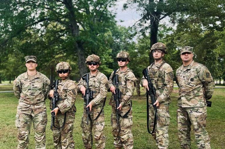 Tras derrota legal, Trump retira a la Guardia Nacional