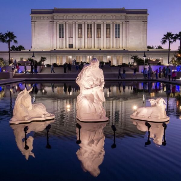 Llegan los festejos a Mesa: Festival Navideño y Luces del Templo