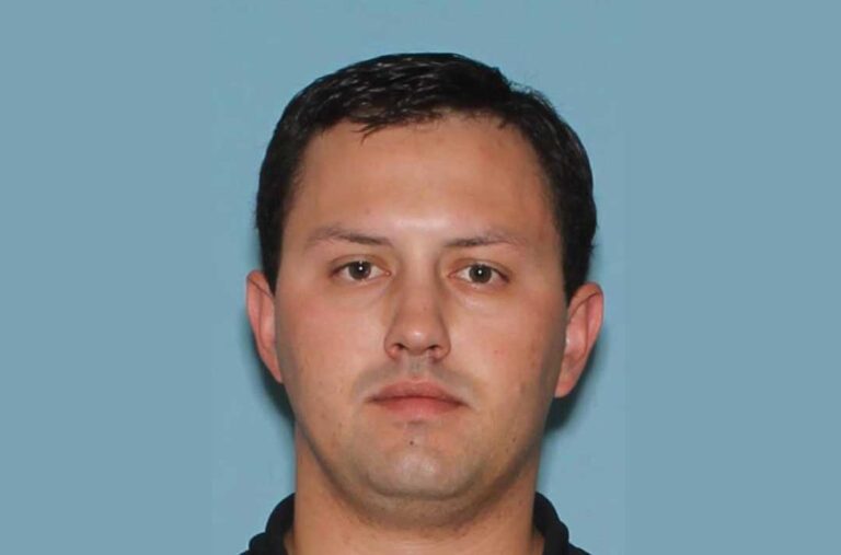 Sentencian a Austin Smith por falsificar firmas para su nominación