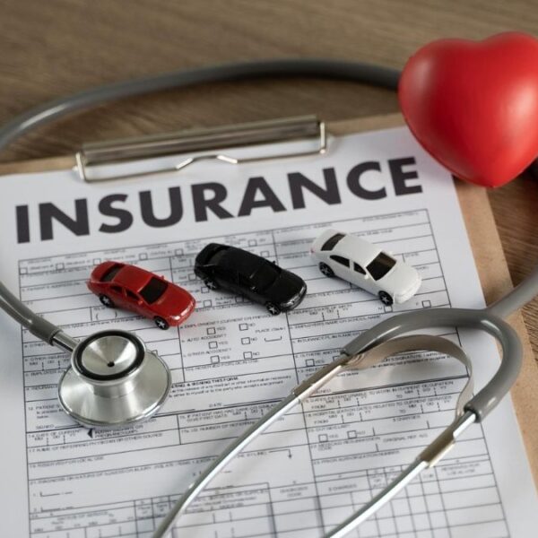 Arizona: El aumento más alto de seguro por multas en EU