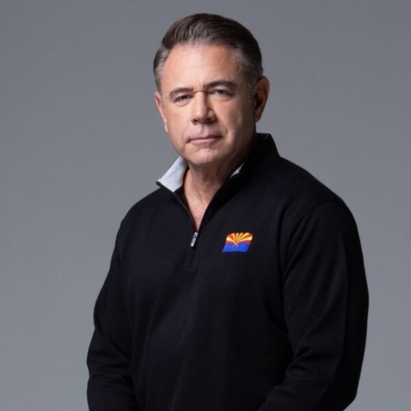 Hugh Lytle exfutbolista de la ASU quiere ser gobernador de Arizona