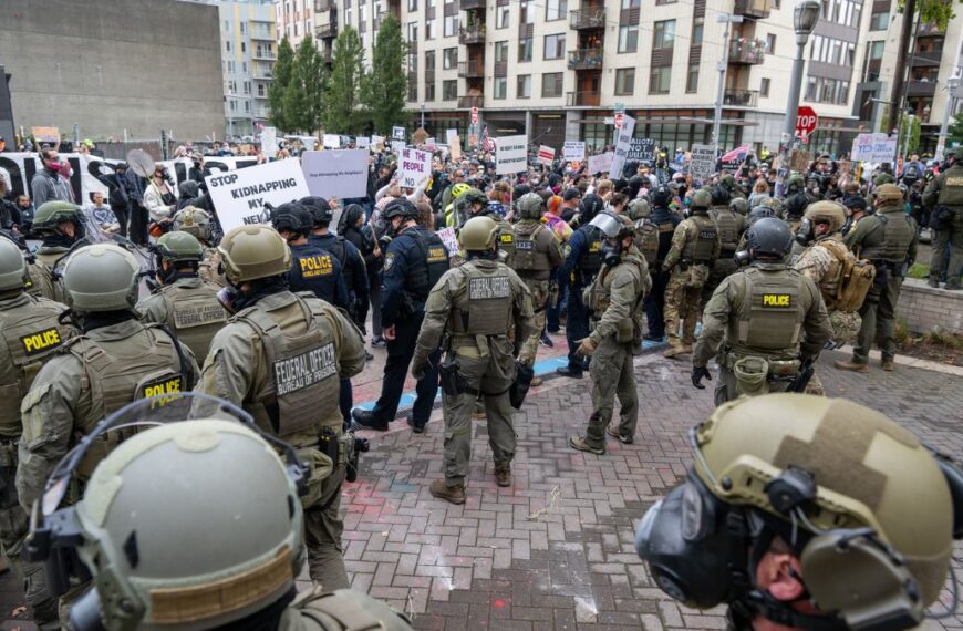 Buscan acuerdo para desescalar tensión por ICE en Minnesota