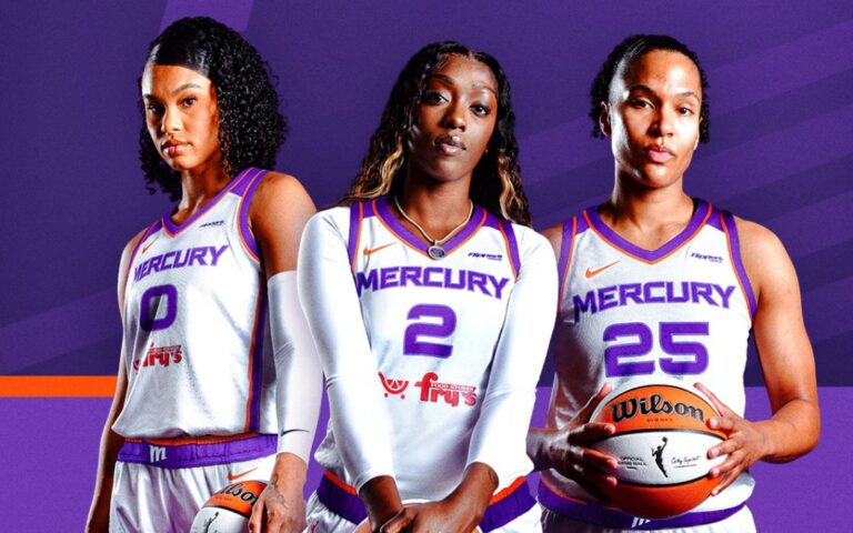 Mercury presenta su calendario 2026 con nueva imagen y uniformes