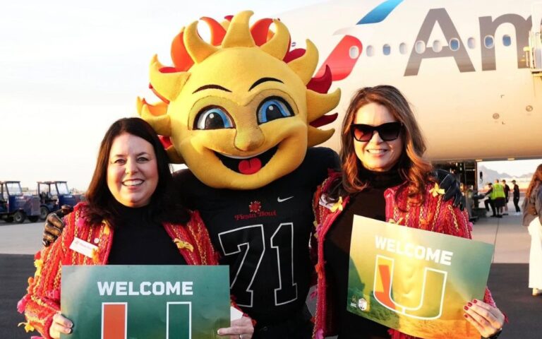 Todo listo para el Fiesta Bowl: Ole Miss vs Miami