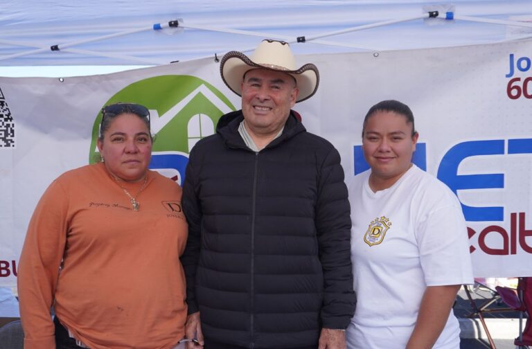 Empresario Óscar Díaz mantiene su compromiso con la comunidad hispana