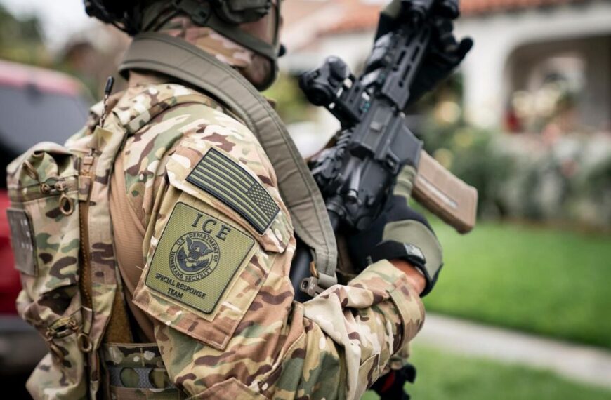 Proponen agentes de ICE en las urnas en elecciones 2026