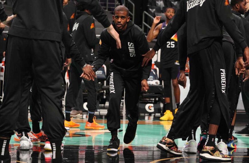 Chris Paul anuncia su retiro de la NBA, tras ser liberado por los Raptors