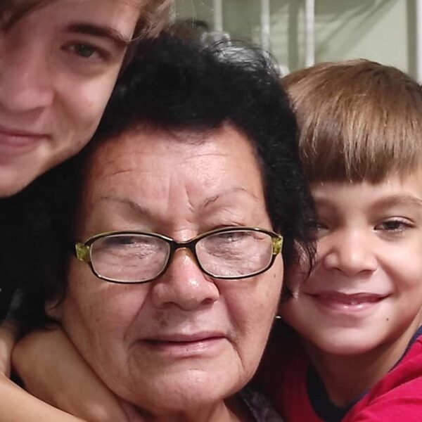 Libera ICE a “La abuela” Julia Benítez