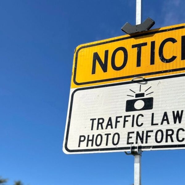 Regresan las fotomultas a Phoenix: Desde $250 este 1 de marzo