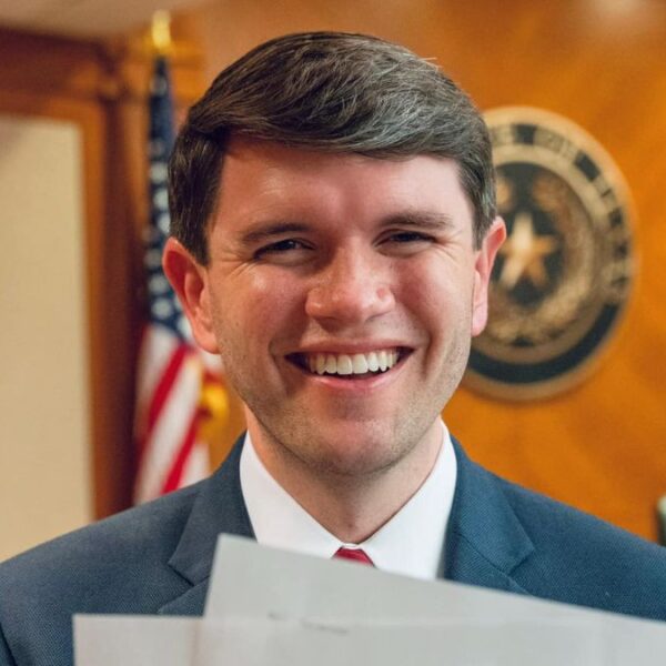 La polémica entrevista con James Talarico que bloquearon de la TV