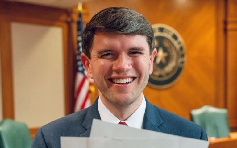 La polémica entrevista con James Talarico que bloquearon de la TV