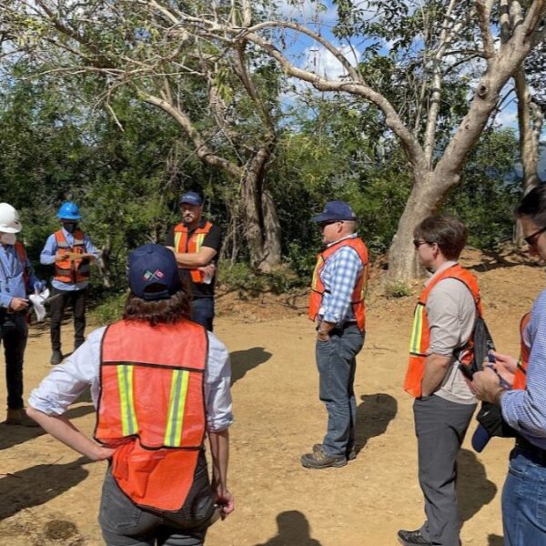 Tragedia en Sinaloa: Hallan cuerpos de mineros en fosa clandestina