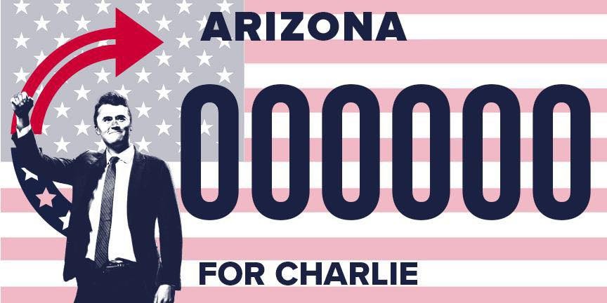 Indignación republicana por veto de Gobernadora a placas de Charlie Kirk