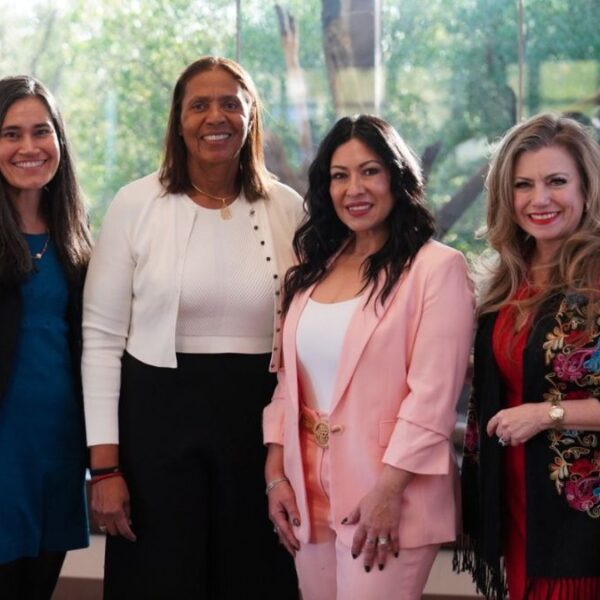 Latinas, motor de la economía en Arizona: AZHCC