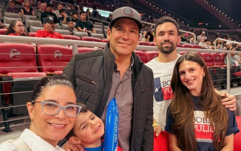 Bobby Pulido, orgulloso de cantar en quinceañeras, ante ataques