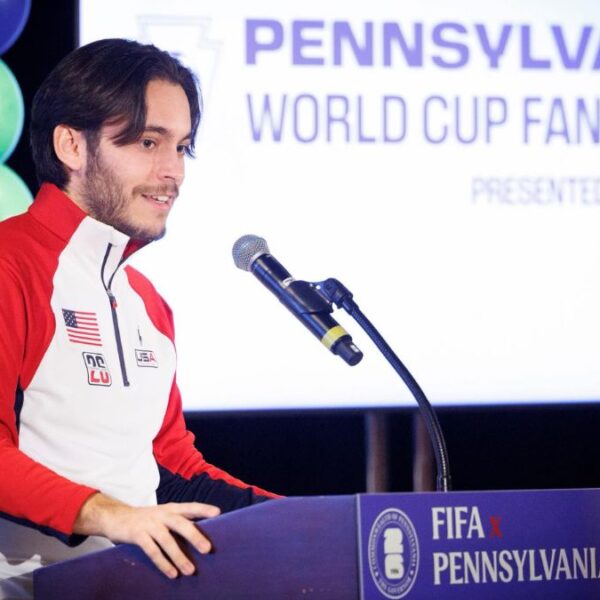 Carlos Eduardo Espina: El influencer clave para políticos