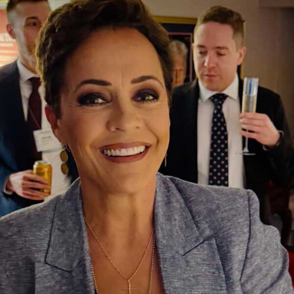 Suma Kari Lake otra derrota