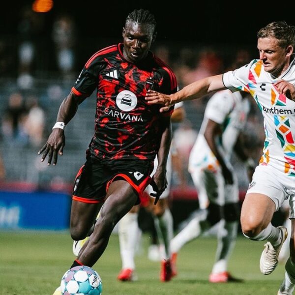 Phoenix Rising frena al líder y se alista para visitar Tulsa