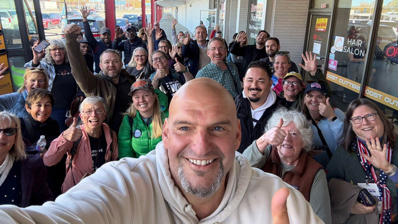 Senado rechaza limitar a Donald Trump en guerra con Irán